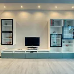 Caseospitali - Casa Janas, Elegante Trilocale Per 5 In Zona Centrale
